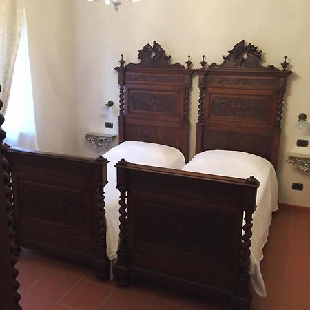 Agriturismo Tigliole Buitenkant foto